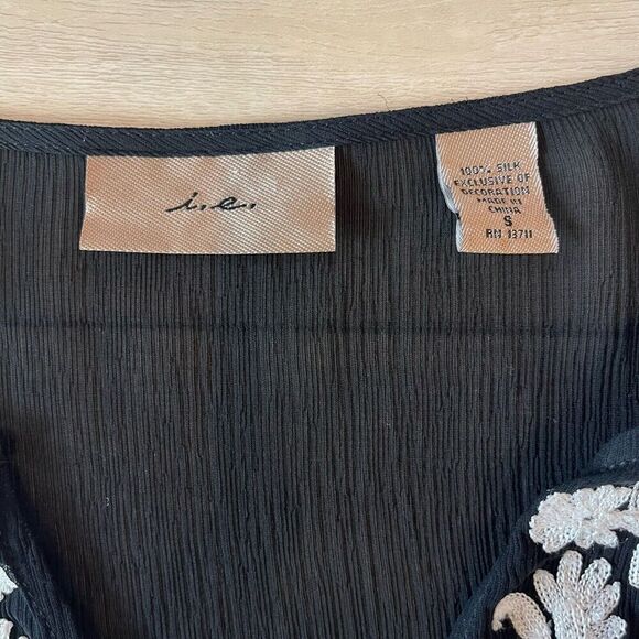 I.E. Woman Silk Tunic Blouse Women Small Black Embriodered Sheer Chiffon - Picture 5 of 8